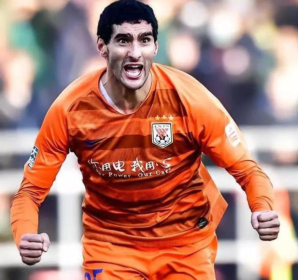 满冠体育官方-关于赛前亚冠传出新动向，多伦多猛龙队长鼓劲，管理层表态：压力陡增，训练强度明显提升的信息