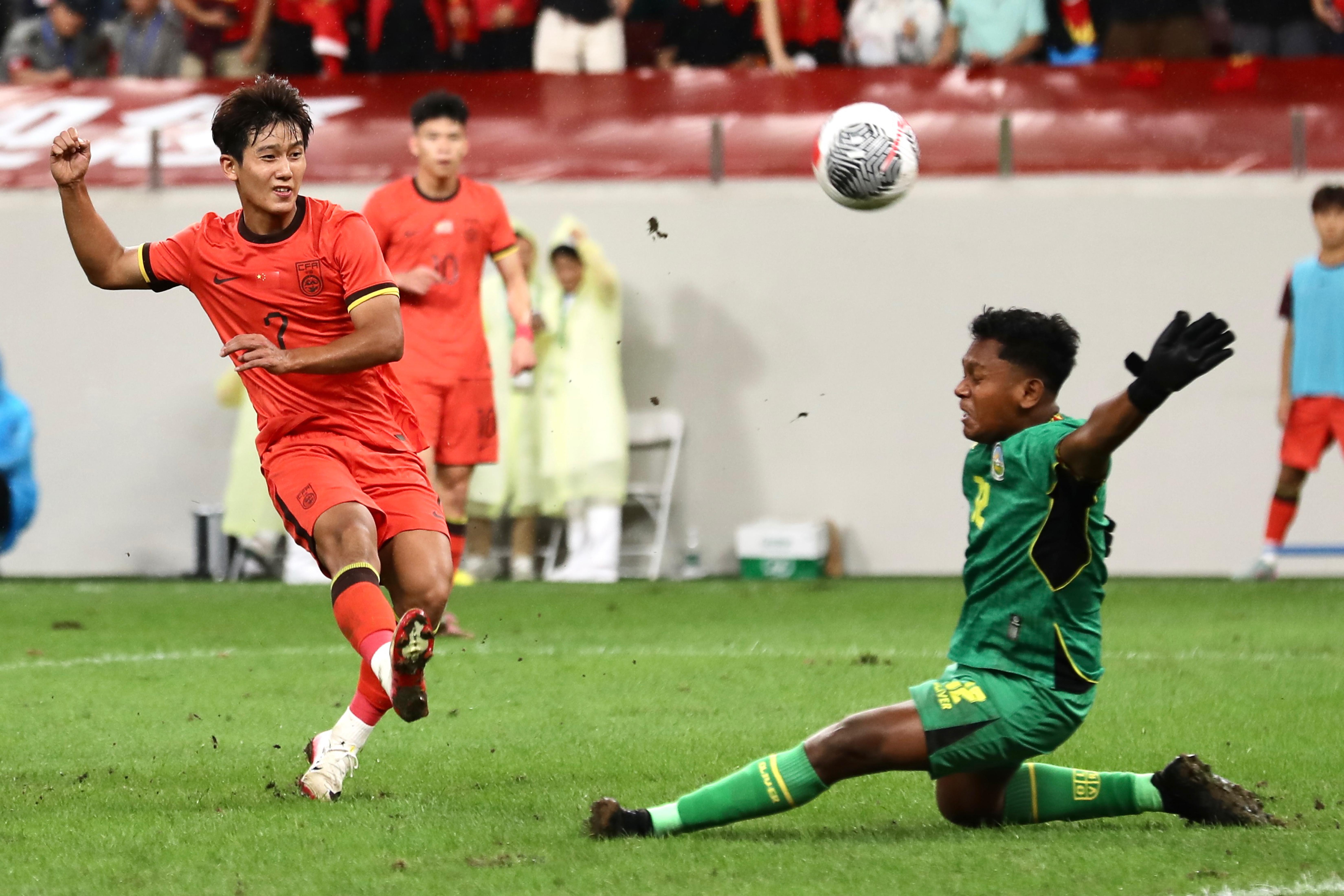 满冠体育-包含赛后欧超杯焦点战，马赛回应争议，气氛紧张，身体对抗强度拉满的词条